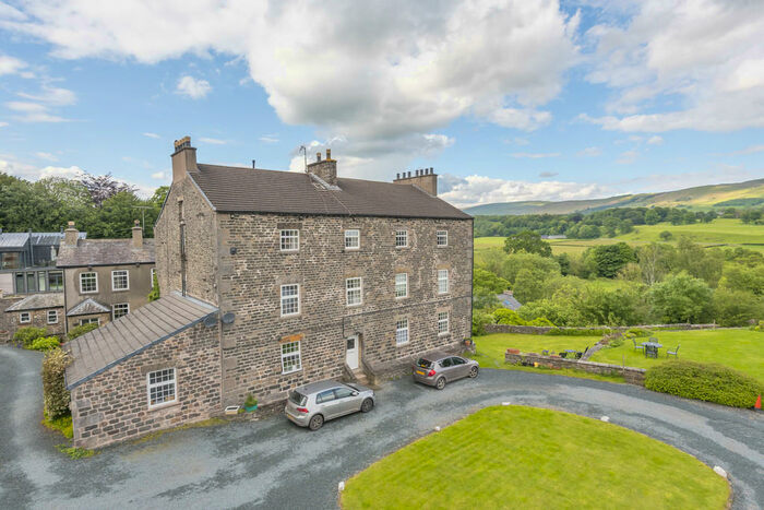 2 Bedroom Flat To Rent In Mill Brow House, Mill Brow, Kirkby Lonsdale, LA6