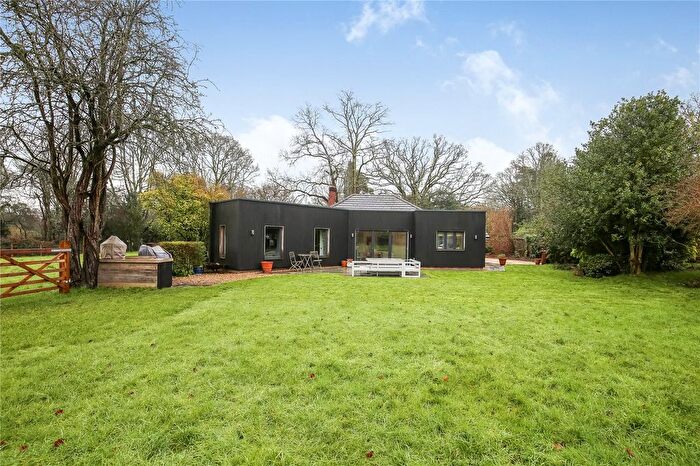 4 Bedroom Bungalow For Sale In Whinwhistle Road, East Wellow, Romsey, Hampshire, SO51