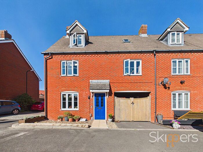 3 Bedroom Semi Detached House For Sale In Orchid Court, Kingsnorth, TN23