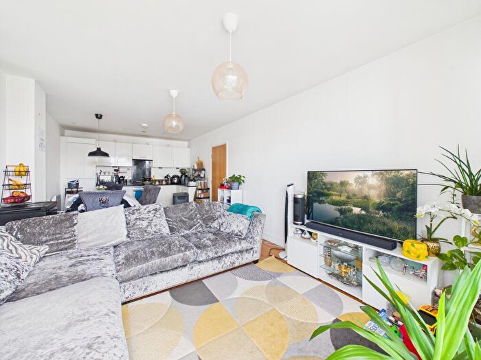 2 Bedroom Apartment For Sale In The Wharf, Dock Head Road, Chatham, ME4