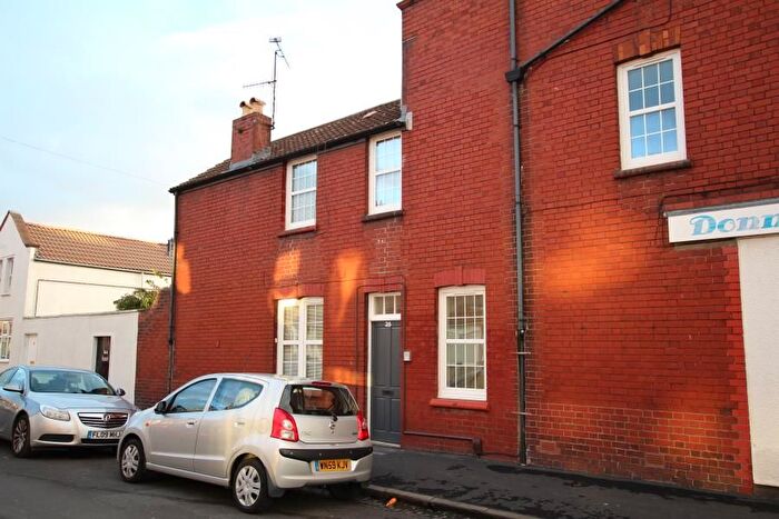 1 Bedroom Flat To Rent In Farr Street, Avonmouth, Bristol, BS11