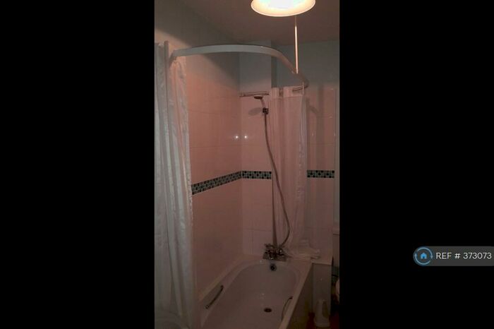 1 Bedroom Flat To Rent In Ellerslie Chambers, Bournemouth, BH1