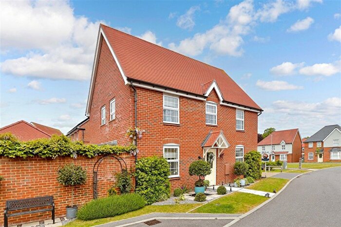 4 Bedroom Detached House For Sale In Russett Lane, Faversham, Kent, ME13
