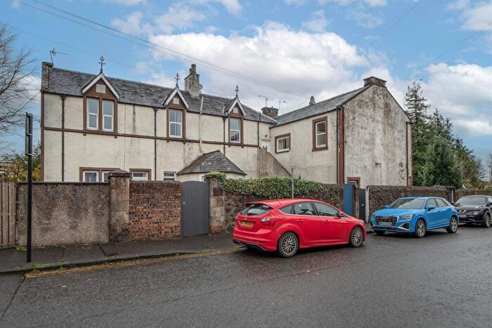 2 Bedroom Flat To Rent In C Brook Street, Alva, FK12