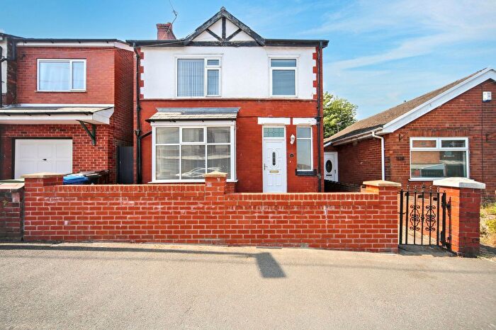 3 Bedroom Detached House For Sale In Great Acre, Whelley, WN1