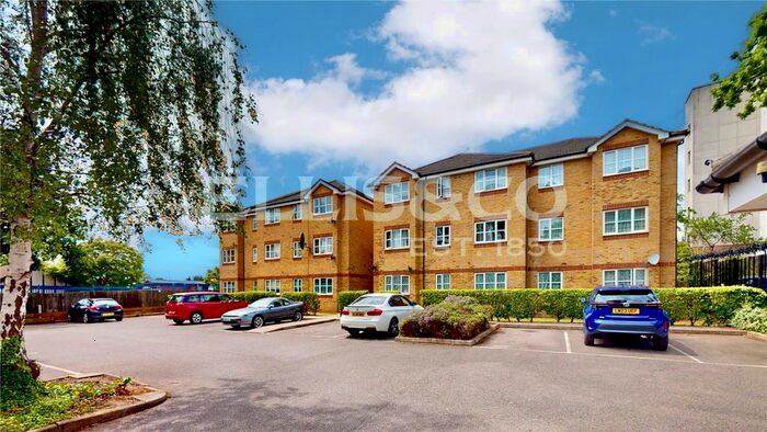 1 Bedroom Flat To Rent In Turner Close, Wembley, HA0