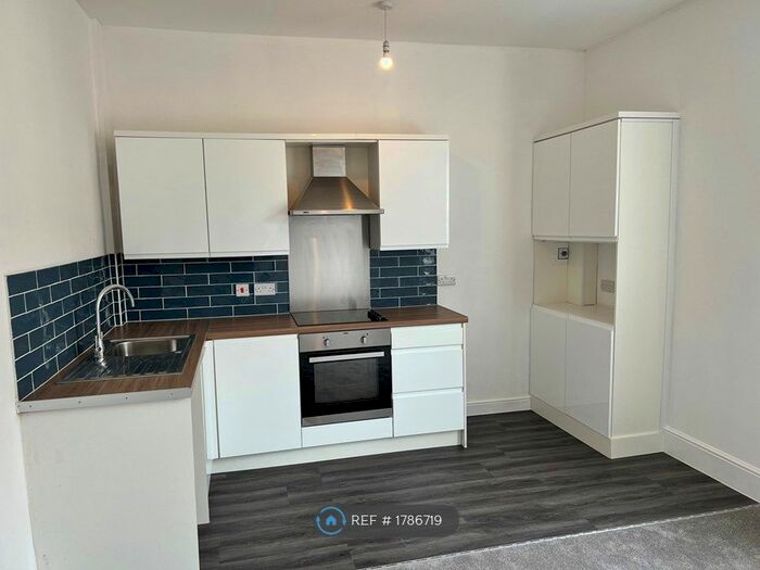 1 Bedroom Flat To Rent In Derby Way, Marple, Stockport, SK6