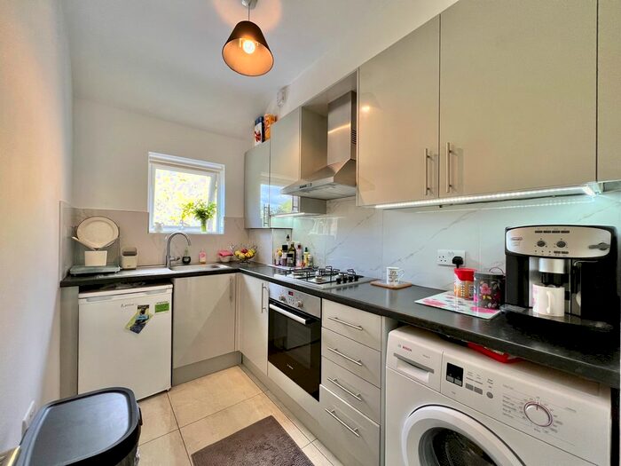 2 Bedroom Maisonette To Rent In Preston Road, Harrow, London, HA3