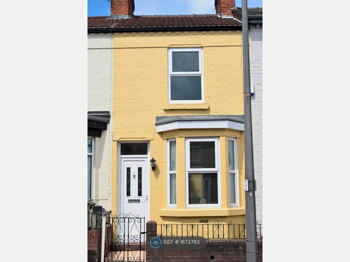 2 Bedroom Terraced House To Rent In Southwick Road, Birkenhead, CH42
