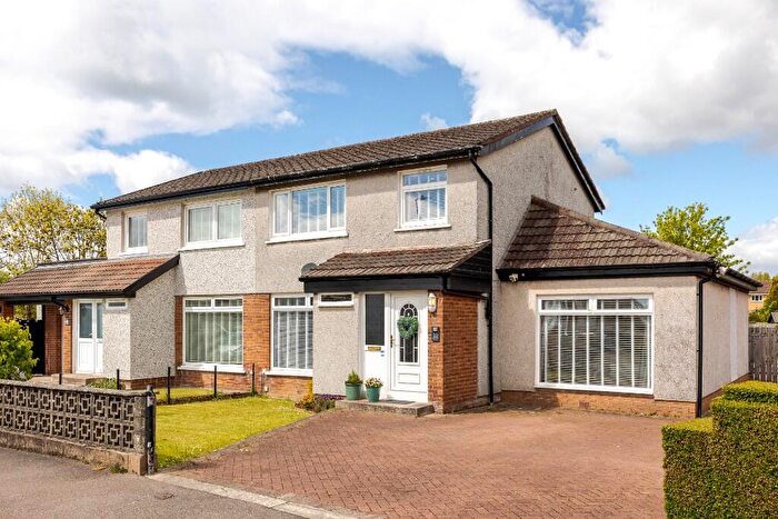 4 Bedroom Semi-Detached House For Sale In Dennistoun Crescent, Helensburgh, Argyll And Bute, G84