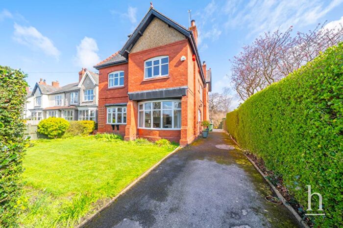 6 Bedroom Detached House For Sale In Hill Road, Prenton, CH43