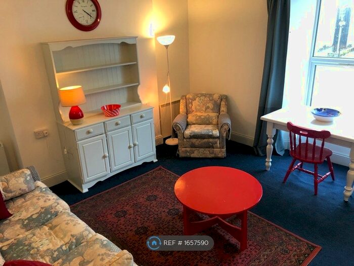 1 Bedroom Flat To Rent In Hill Park Crescent, Plymouth, PL4