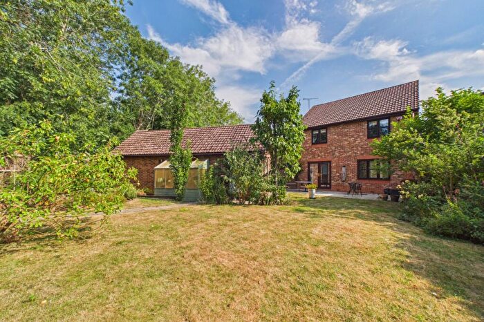 4 Bedroom Detached House To Rent In Moorhen Drive, Lower Earley, Reading, Berkshire, RG6