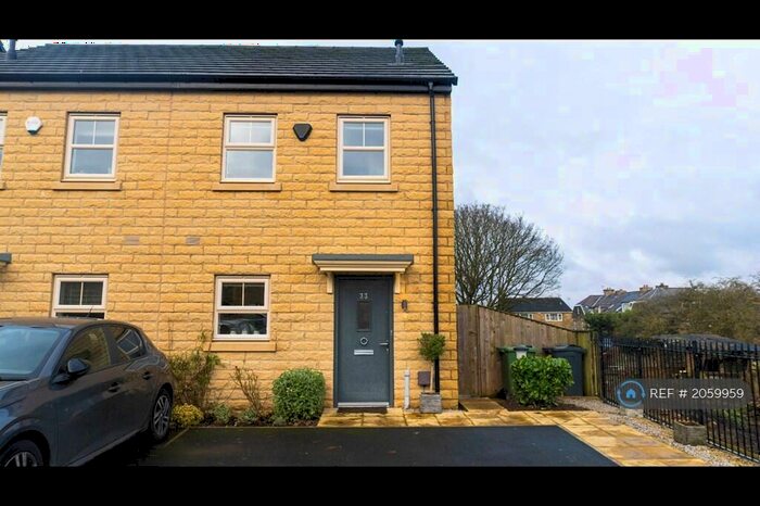 2 Bedroom Semi-Detached House To Rent In Pearson Street, Moorside, Cleckheaton, BD19