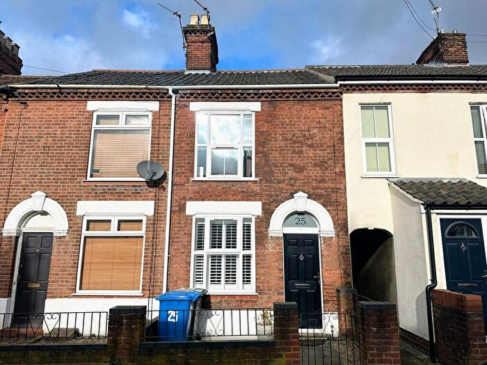 2 Bedroom Terraced House To Rent In Clarke Road, Norwich, NR3
