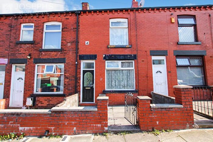 2 Bedroom Terraced House For Sale In Gordon Avenue, Bolton, Greater Manchester, BL3