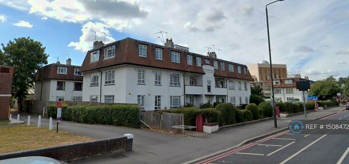 1 Bedroom Flat To Rent In Grosvenor Court, Morden, SM4