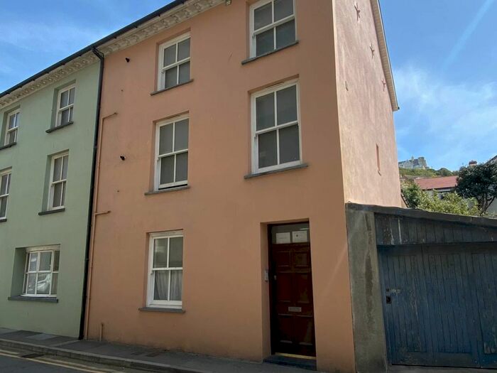 1 Bedroom Flat To Rent In Flat, Craig Y Don, Queens Road, SY23