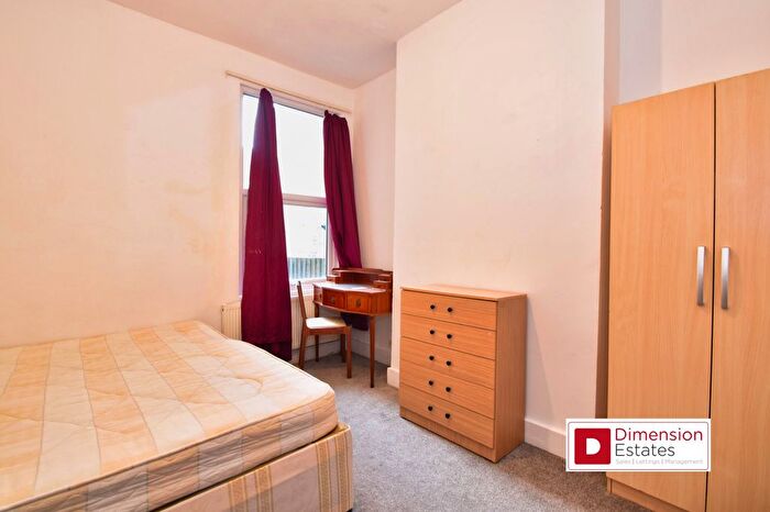 5 Bedroom Terraced House To Rent In Arnold Road, Harringay, N15