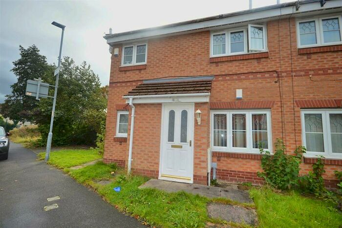 2 Bedroom Apartment To Rent In Kerscott Road, Northern Moor, M23