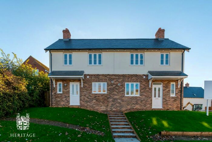 3 Bedroom Semi-Detached House For Sale In Chapel Hill, Halstead, CO9