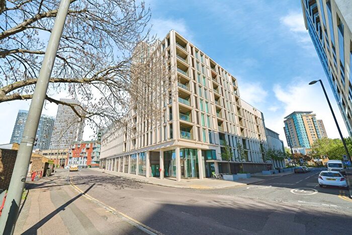 2 Bedroom Flat For Sale In Jupp Road West, London, E15