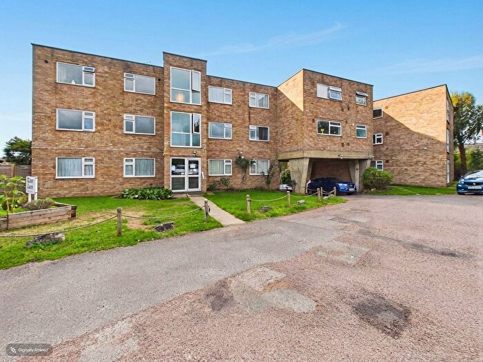 2 Bedroom Flat For Sale In Church Lane, Mill End, Rickmansworth, WD3