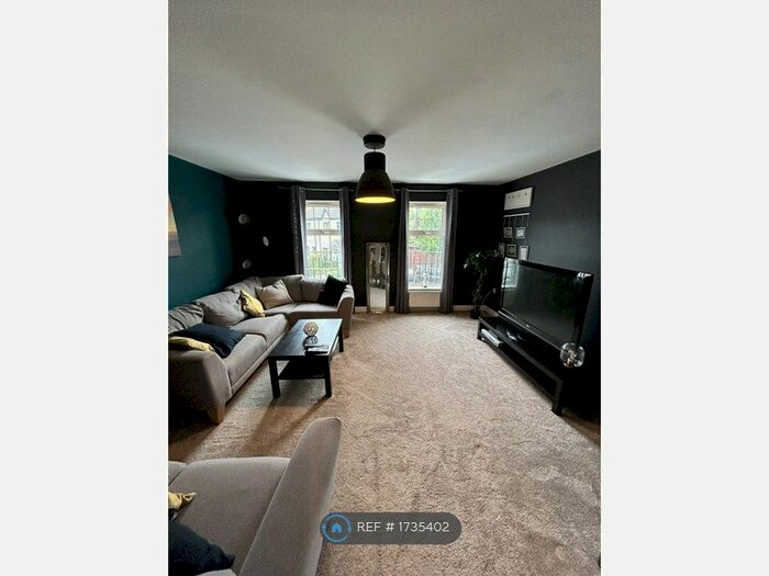 4 Bedroom Terraced House To Rent In Blue Mans Way, Catcliffe, Rotherham, S60