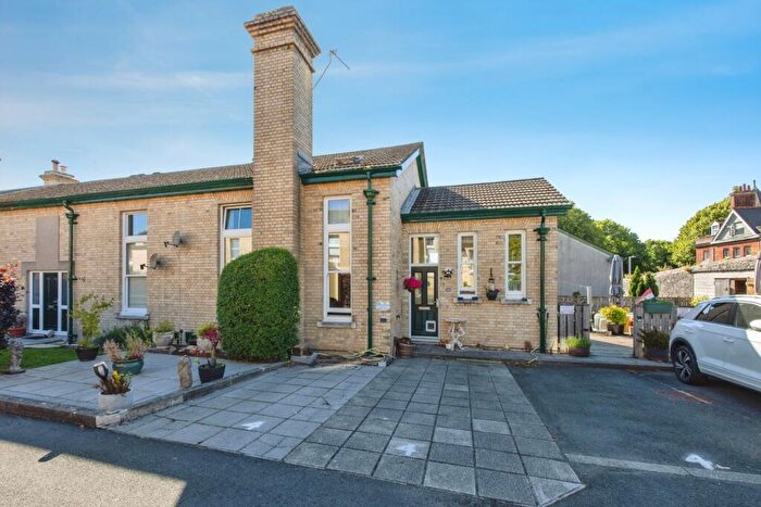 1 Bedroom End Of Terrace House For Sale In Constance Place, Plymouth, PL1