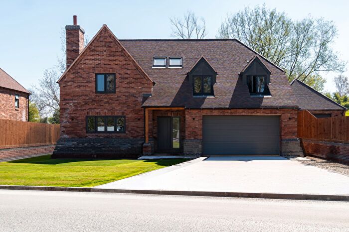 5 Bedroom Detached House For Sale In Lindridge Lane, Desford, LE9