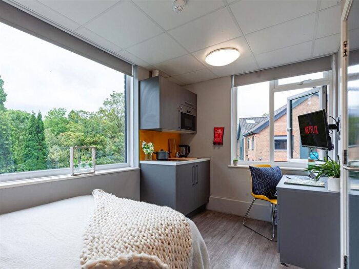 1 Bedroom Flat To Rent In Cromwell Range, Manchester, M14