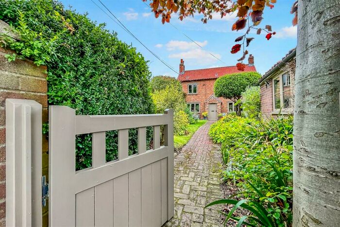 3 Bedroom Detached House For Sale In Goosegate Lane, Foston, Grantham, NG32