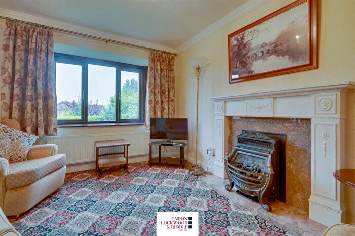 2 Bedroom Bungalow For Sale In Moorhouse Close, Whiston, Rotherham, S60