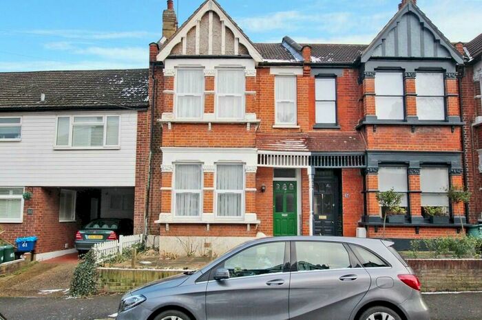 4 Bedroom Terraced House To Rent In Wynndale Road, London, E18