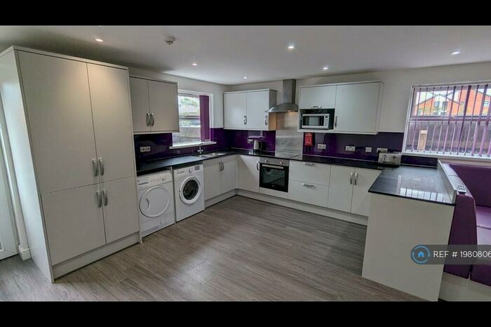 7 Bedroom End Of Terrace House To Rent In Abbotsford Mews, Ormskirk, L39