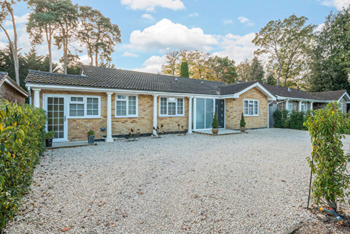 5 Bedroom Detached House For Sale In Berkeley Gardens, West Byfleet, KT14