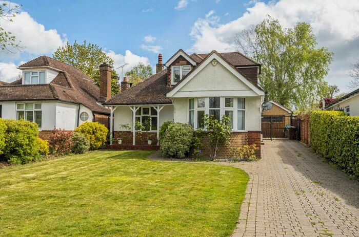 4 Bedroom Detached House For Sale In London Road, Burpham, Guildford, Surrey, GU4