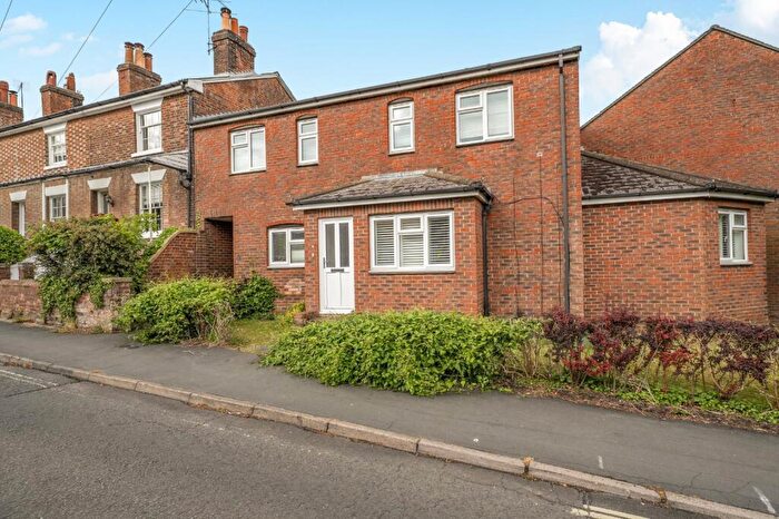 1 Bedroom Flat To Rent In Newburgh Street, Winchester, Hampshire, SO23
