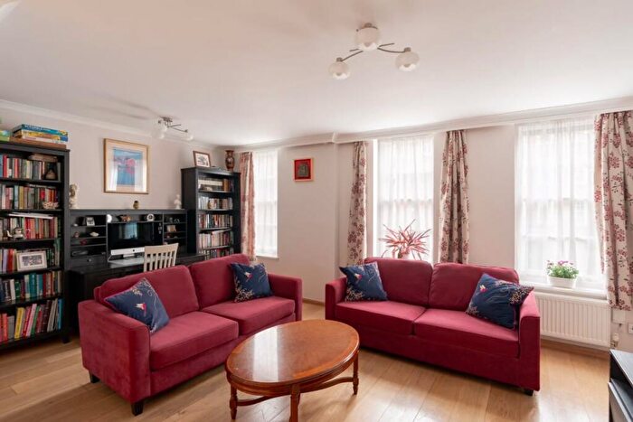 4 Bedroom Flat For Sale In Halton Mansions, Halton Road, London, N1