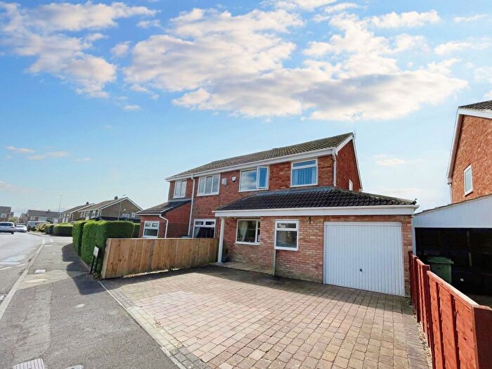 3 Bedroom Semi-Detached House For Sale In Ravensworth Grove, Stockton-On-Tees, TS18