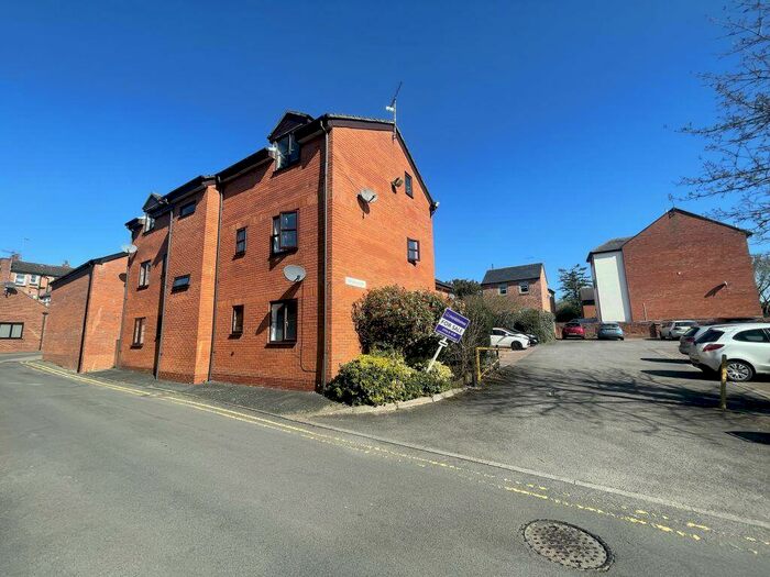 1 Bedroom Flat To Rent In Craven Court, Southam, CV47