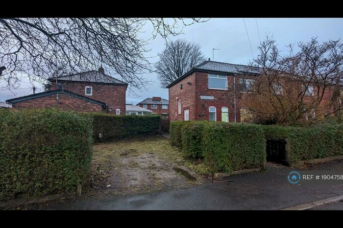 3 Bedroom Semi-Detached House To Rent In Norville Avenue, Manchester, M40