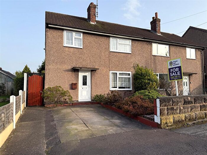 3 Bedroom Semi Detached House For Sale In Lansbury Road, Rugeley, WS15