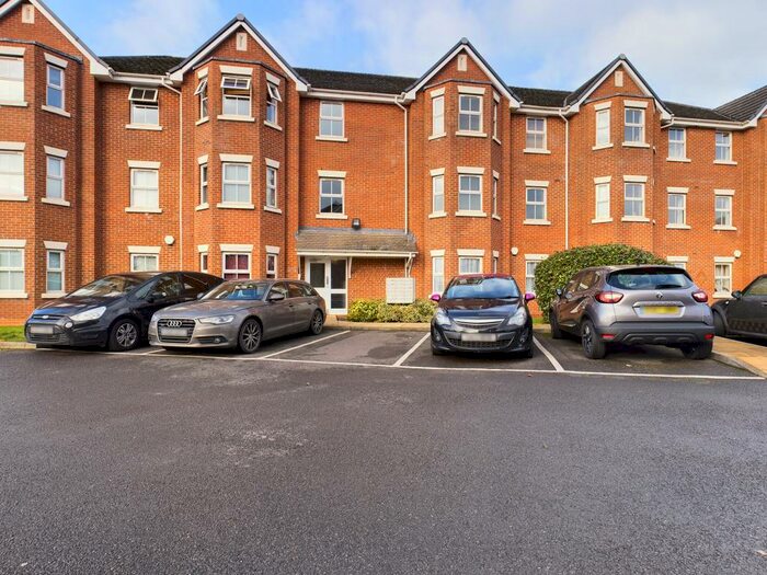 2 Bedroom Flat To Rent In Humbert Road, Etruria, Stoke-on-Trent, ST1