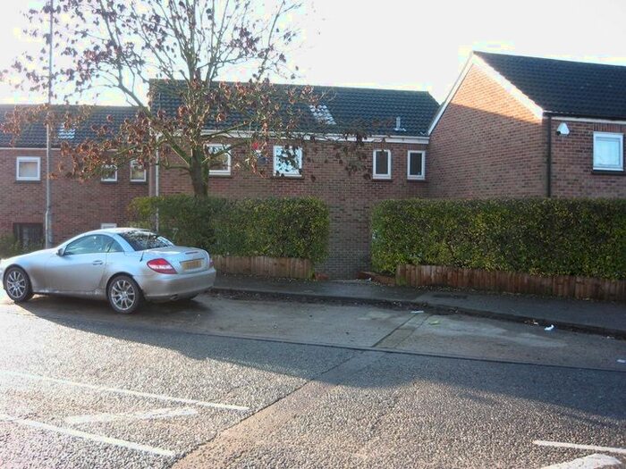 5 Bedroom Detached House To Rent In Forest Road, Colchester, Essex CO4