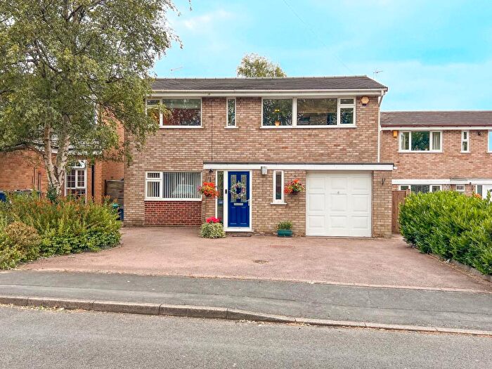 4 Bedroom Detached House For Sale In Forest Rise, Oadby, LE2