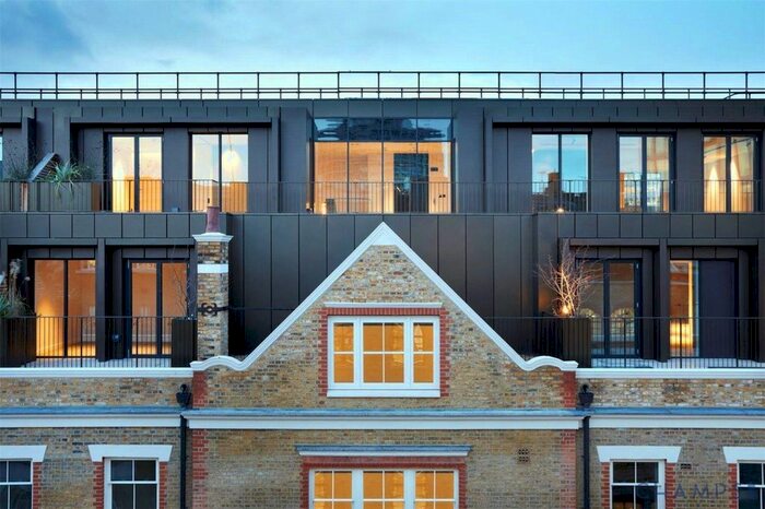 1 Bedroom Flat To Rent In - Parker Street, Chapter House, WC2B