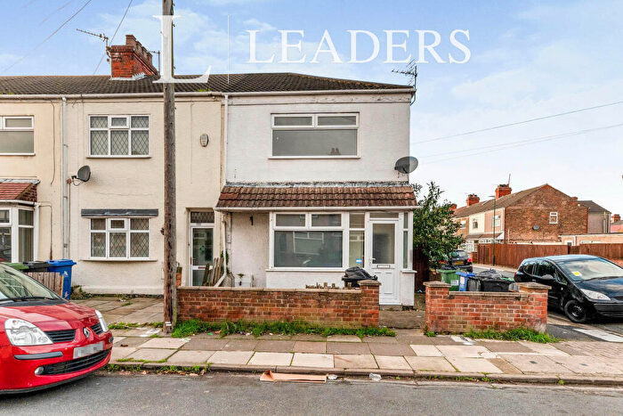 3 Bedroom End Of Terrace House To Rent In Daubney Street, Grimsby, DN35