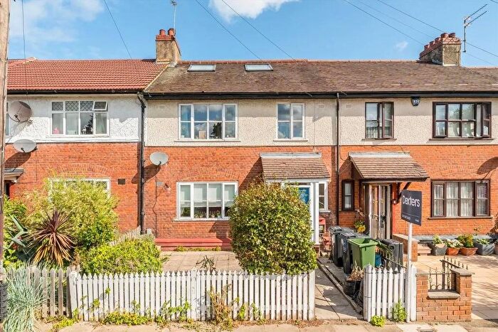 4 Bedroom Terraced House To Rent In Casimir Road, London, E5