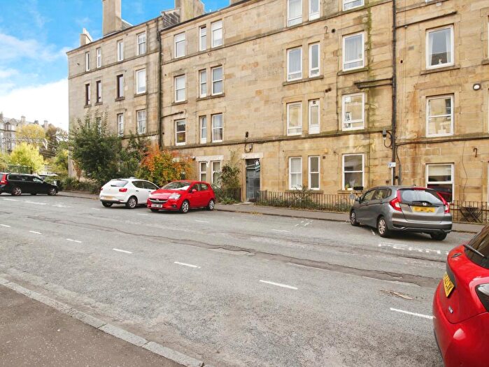 1 Bedroom Flat For Sale In Wardlaw Place, Edinburgh, EH11
